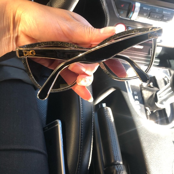 Dolce&Gabbana sunglasses✨ - Picture 5 of 11